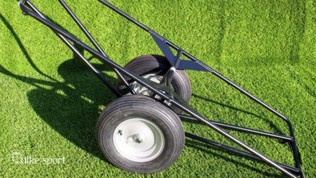 outils essentiels pour ınstallation du gazon artificiel